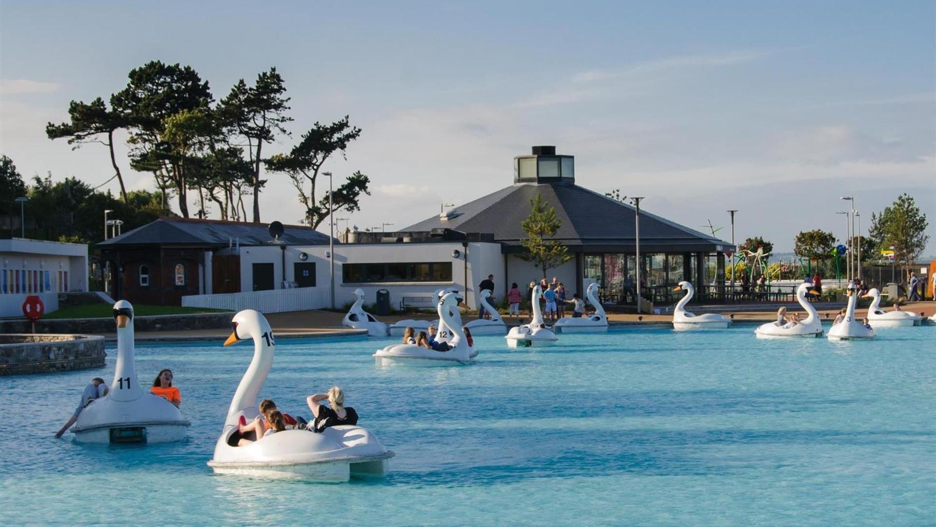 Sea La Vie Hotel Bangor  Ngoại thất bức ảnh